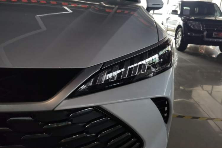 Used BYD Qin PLUS  Left Front Headlight