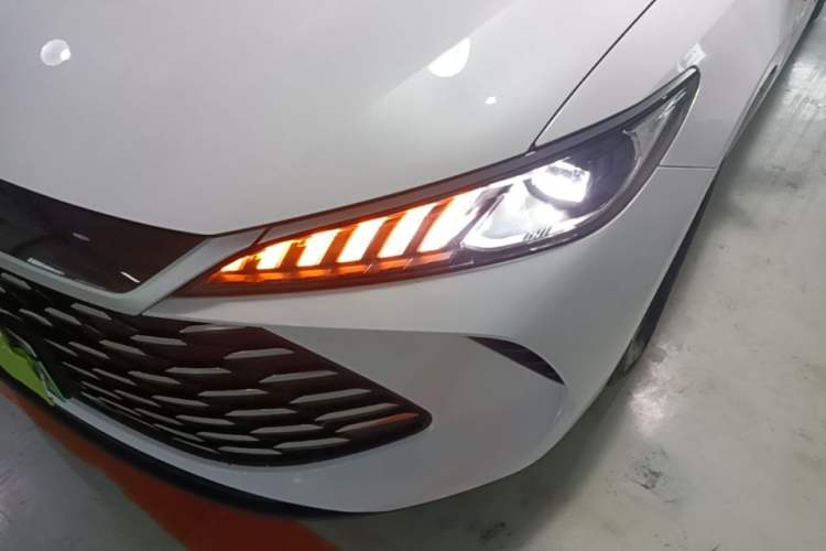 Used BYD Qin PLUS 2025 DM-i Smart Drive 55KM Leading Model Left Front Headlight