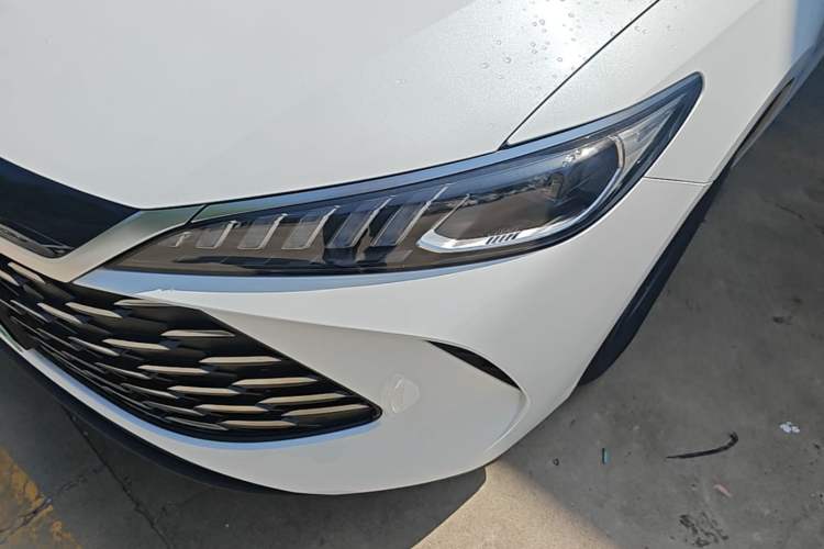 Used BYD Qin PLUS 2025 DM-i Smart Drive 55KM Leading Model Left Front Headlight