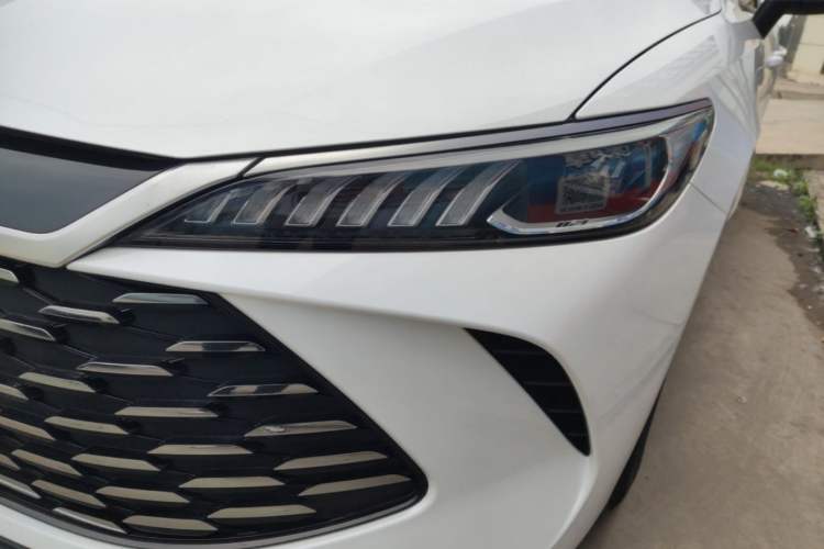 Used BYD Qin PLUS 2025 DM-i Smart Drive 55KM Leading Model Left Front Headlight