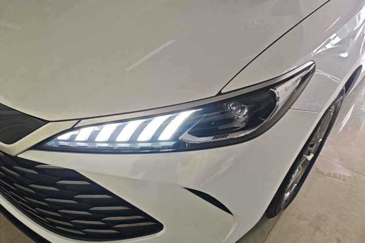 Used BYD Qin PLUS 2025 DM-i Smart Drive 55KM Leading Model Left Front Headlight