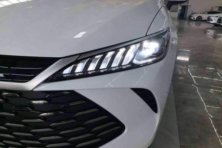 Used BYD Qin PLUS  Left Front Headlight