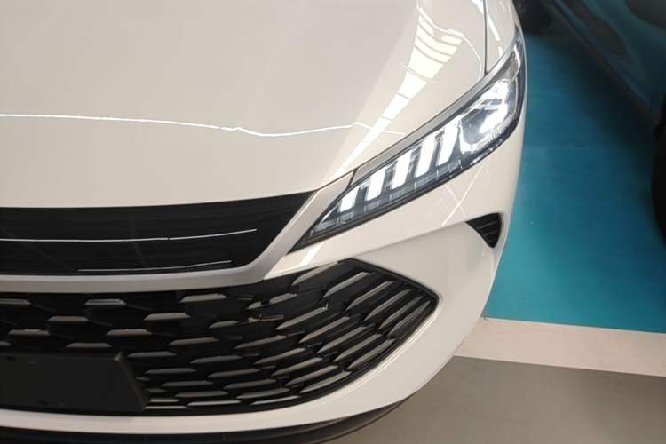Used BYD Qin PLUS  Left Front Headlight