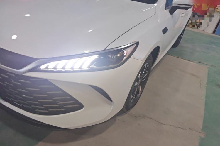 Used BYD Qin PLUS 2025 DM-i Smart Drive 120KM Superior Model Left Front Headlight