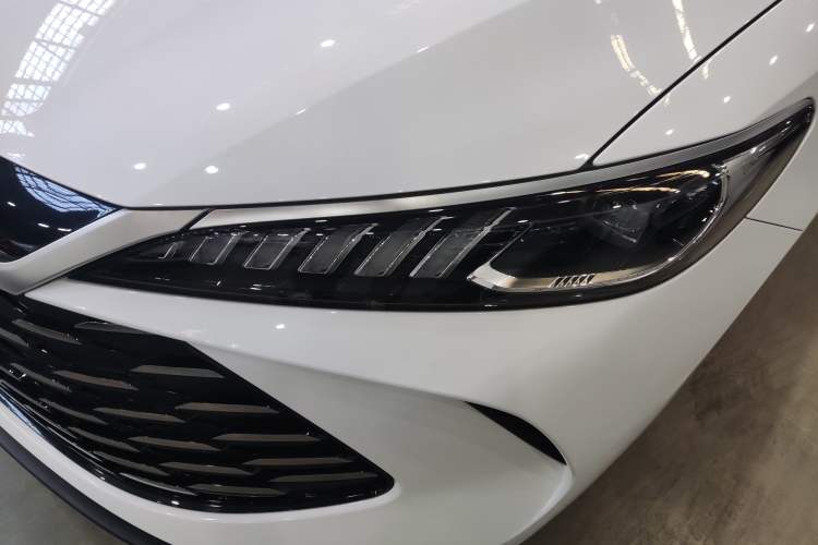 Used BYD Qin PLUS  Left Front Headlight