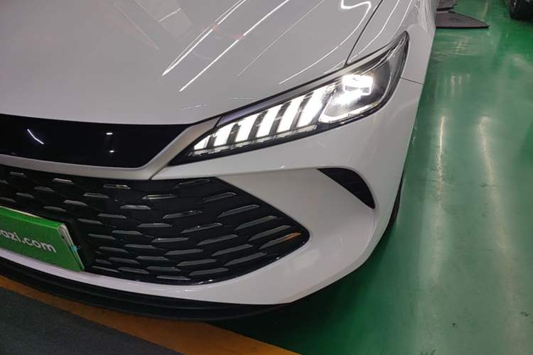 Used BYD Qin PLUS 2025 DM-i Smart Drive 55KM Leading Model Left Front Headlight