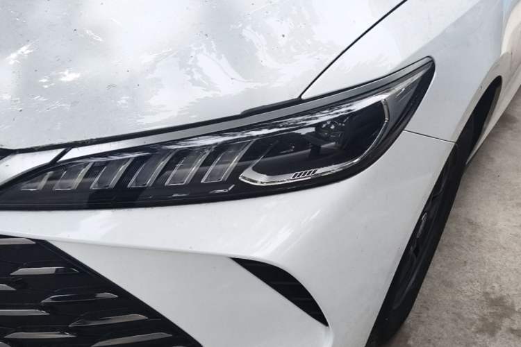 Used BYD Qin PLUS 2025 DM-i Smart Drive 55KM Leading Model Left Front Headlight