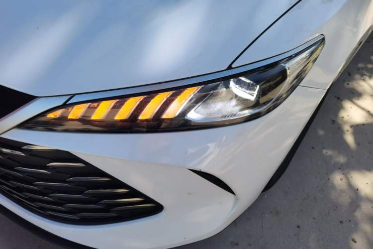 Used BYD Qin PLUS 2025 DM-i Smart Drive 55KM Leading Model Left Front Headlight