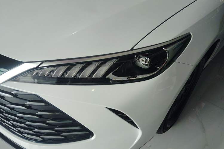 Used BYD Qin PLUS 2025 DM-i Smart Drive 55KM Leading Model Left Front Headlight
