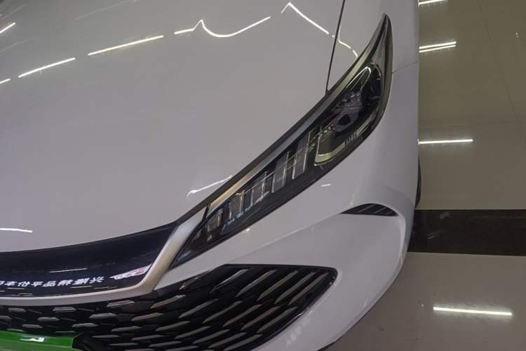 Used BYD Qin PLUS 2025 DM-i Smart Drive 55KM Leading Model Left Front Headlight