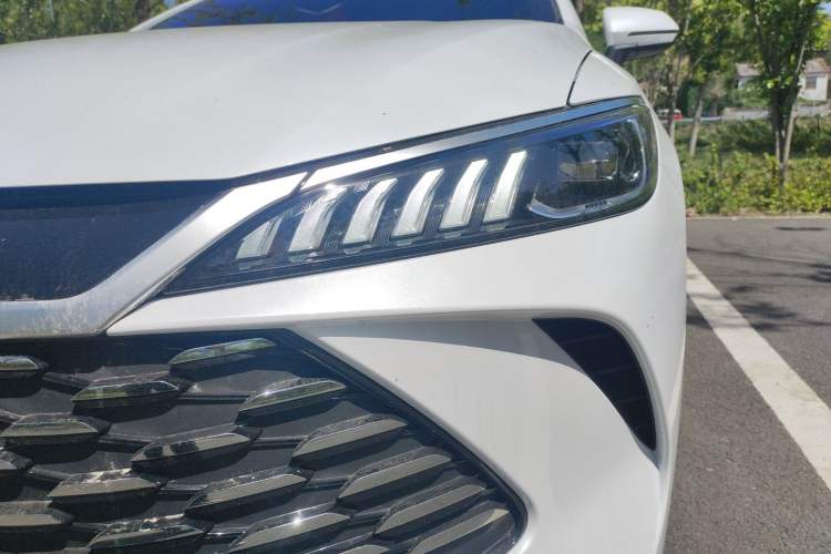 Used BYD Qin PLUS 2025 DM-i Smart Drive 55KM Leading Model Left Front Headlight