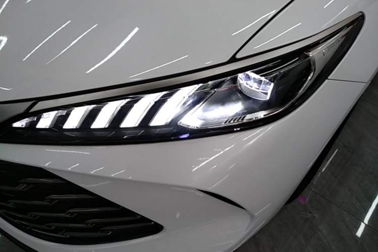 Used BYD Qin PLUS  Left Front Headlight
