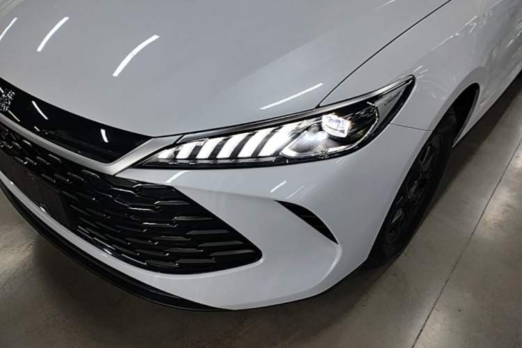 Used BYD Qin PLUS  Left Front Headlight