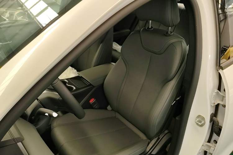 Used BYD Qin PLUS  Left Front Seat