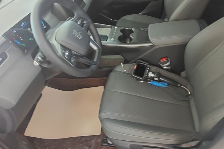 Used BYD Qin PLUS  Left Front Seat