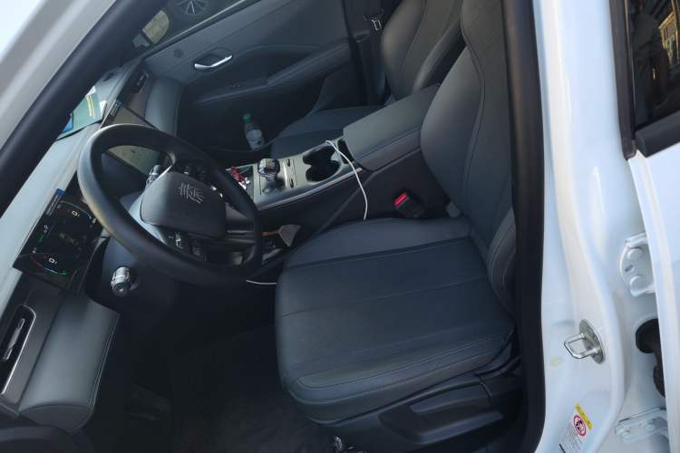 Used BYD Qin PLUS 2025 DM-i Smart Drive 55KM Leading Model Left Front Seat