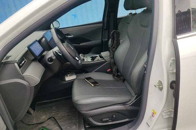 Used BYD Qin PLUS 2025 DM-i Smart Drive 120KM Superior Model Left Front Seat