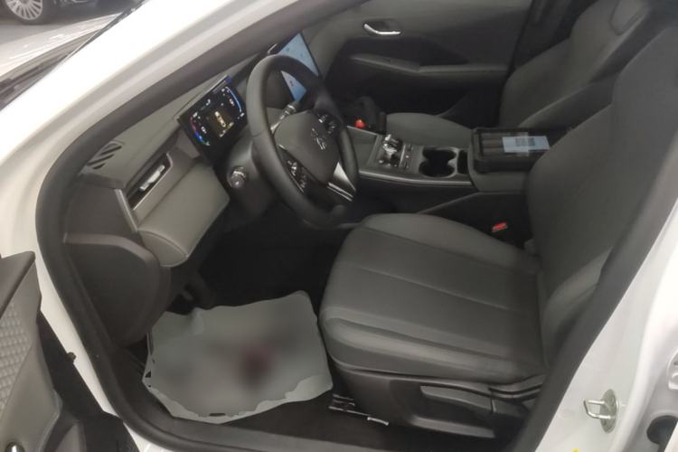 Used BYD Qin PLUS 2025 DM-i Smart Drive 55KM Leading Model Left Front Seat