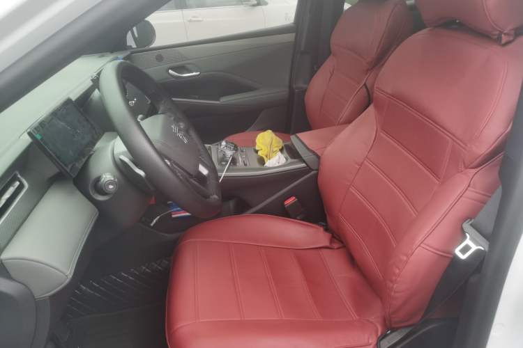 Used BYD Qin PLUS 2025 DM-i Smart Drive 120KM Superior Model Left Front Seat