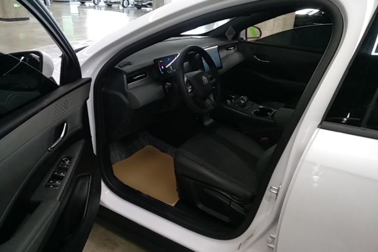 Used BYD Qin PLUS 2025 DM-i Smart Drive 55KM Leading Model Left Front Seat