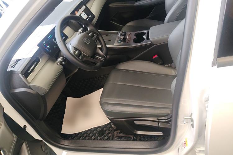 Used BYD Qin PLUS 2025 DM-i Smart Drive 55KM Leading Model Left Front Seat