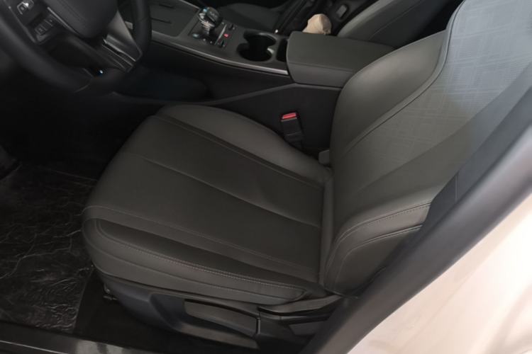 Used BYD Qin PLUS 2025 DM-i Smart Drive 55KM Leading Model Left Front Seat