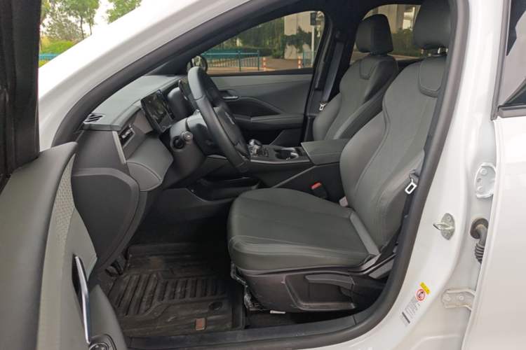 Used BYD Qin PLUS 2025 DM-i Smart Drive 55KM Leading Model Left Front Seat