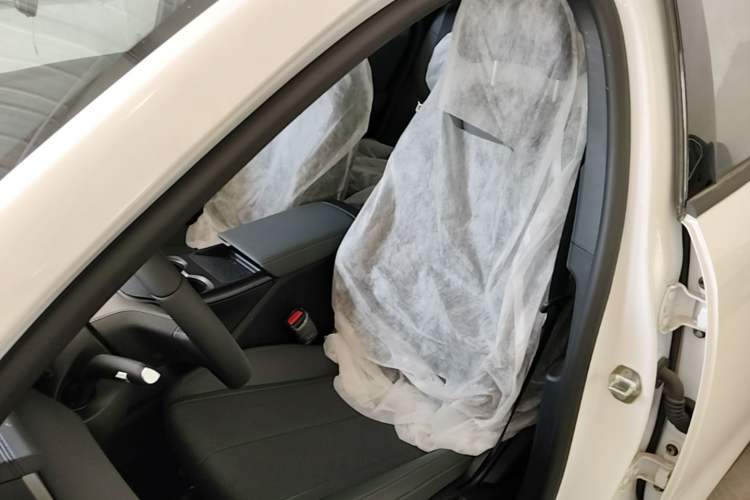 Used BYD Qin PLUS  Left Front Seat