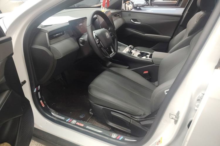 Used BYD Qin PLUS 2025 EV Smart Drive Edition 420KM Leading Model Left Front Seat