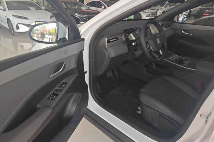 Used BYD Qin PLUS  Left Front Seat
