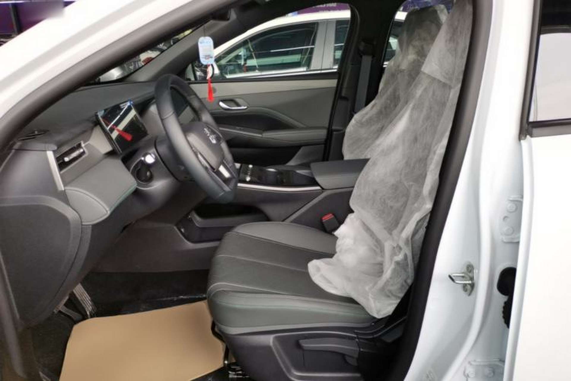 Used BYD Qin PLUS  Left Front Seat