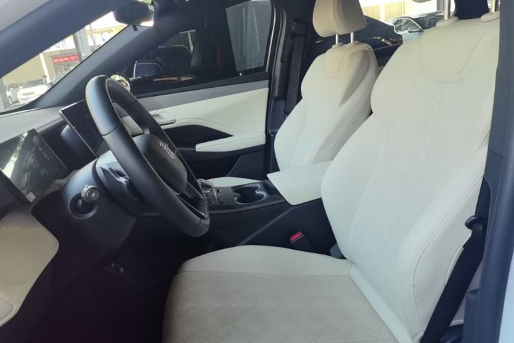 Used BYD Qin PLUS 2025 EV Smart Drive Edition 510KM Leading Model Left Front Seat