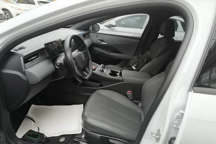 Used BYD Qin PLUS 2025 DM-i Smart Drive 55KM Leading Model Left Front Seat