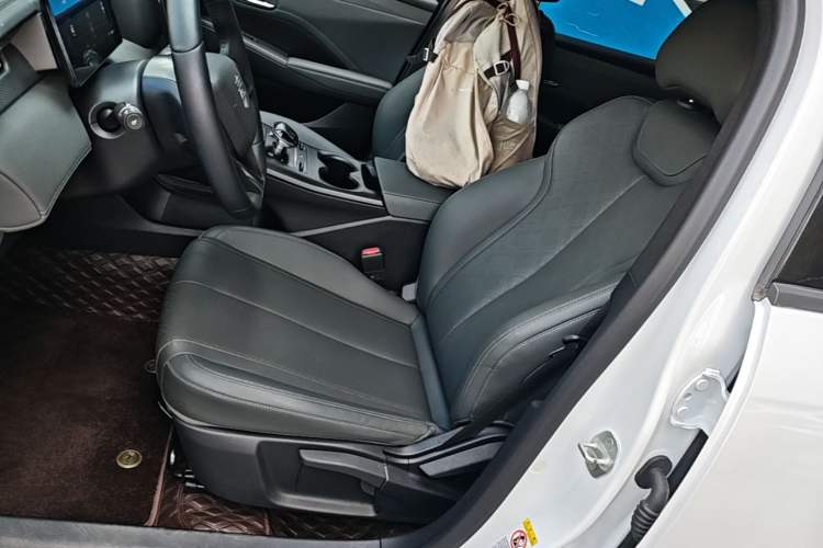 Used BYD Qin PLUS 2025 DM-i Smart Drive 55KM Leading Model Left Front Seat