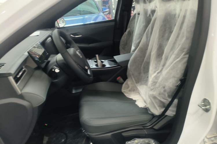 Used BYD Qin PLUS  Left Front Seat