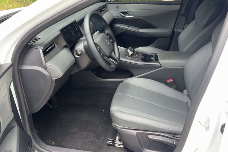 Used BYD Qin PLUS 2025 DM-i Smart Drive 55KM Leading Model Left Front Seat