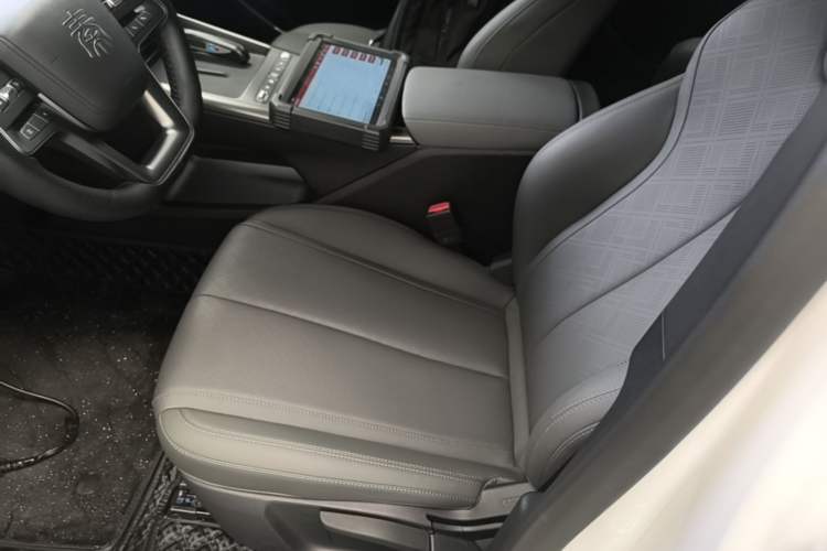 Used BYD Qin PLUS  Left Front Seat