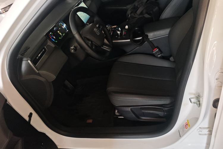Used BYD Qin PLUS 2025 DM-i Smart Drive 55KM Leading Model Left Front Seat