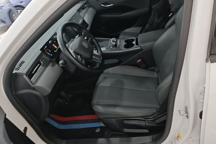 Used BYD Qin PLUS 2025 DM-i Smart Drive 55KM Leading Model Left Front Seat
