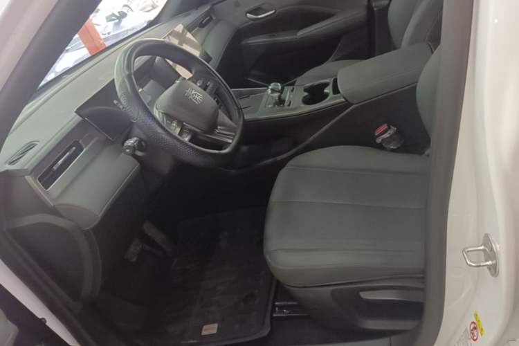 Used BYD Qin PLUS 2025 DM-i Smart Drive 55KM Leading Model Left Front Seat