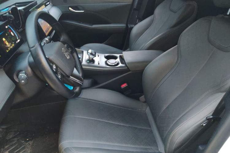 Used BYD Qin PLUS 2025 DM-i Smart Drive 55KM Leading Model Left Front Seat