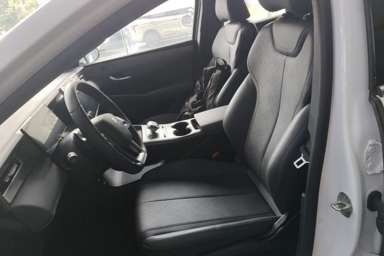 Used BYD Qin PLUS 2025 DM-i Smart Drive 55KM Beyond Model Left Front Seat