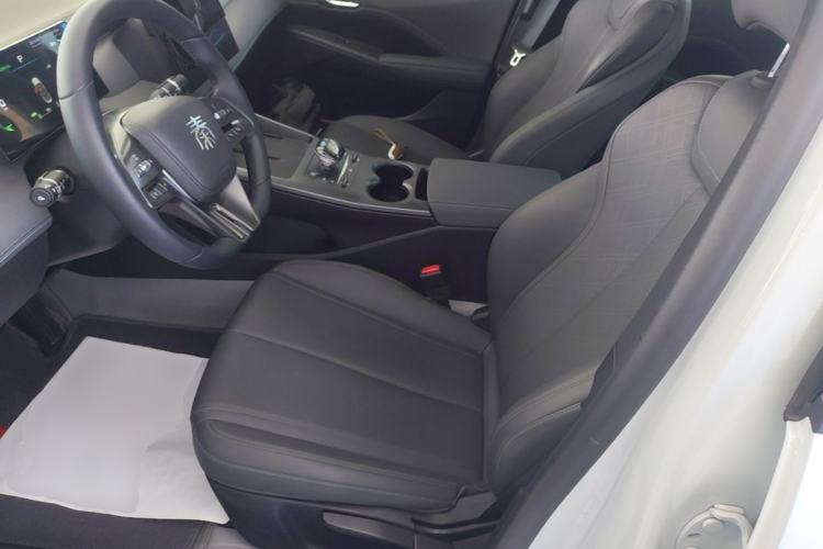 Used BYD Qin PLUS 2025 DM-i Smart Drive 55KM Leading Model Left Front Seat