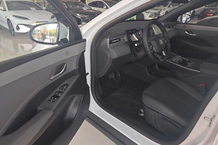 Used BYD Qin PLUS  Left Front Seat