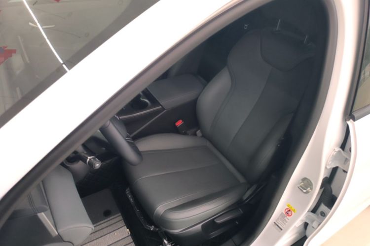 Used BYD Qin PLUS 2025 DM-i Smart Drive 55KM Leading Model Left Front Seat