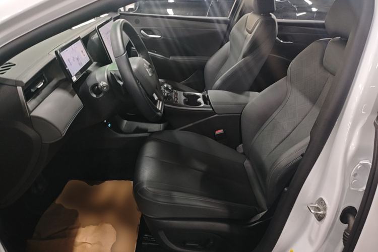 Used BYD Qin PLUS 2025 EV Smart Drive Version 510KM Beyond Model Left Front Seat