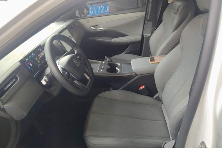 Used BYD Qin PLUS  Left Front Seat