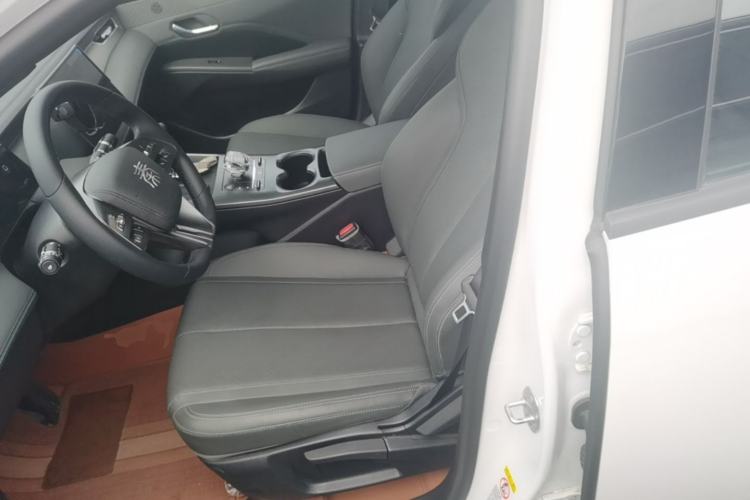 Used BYD Qin PLUS 2025 DM-i Smart Drive 55KM Leading Model Left Front Seat