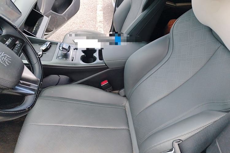 Used BYD Qin PLUS 2025 DM-i Smart Drive 55KM Leading Model Left Front Seat