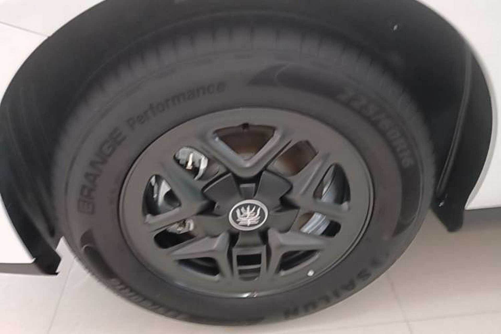 Used BYD Qin PLUS  Left Front Wheel Hub